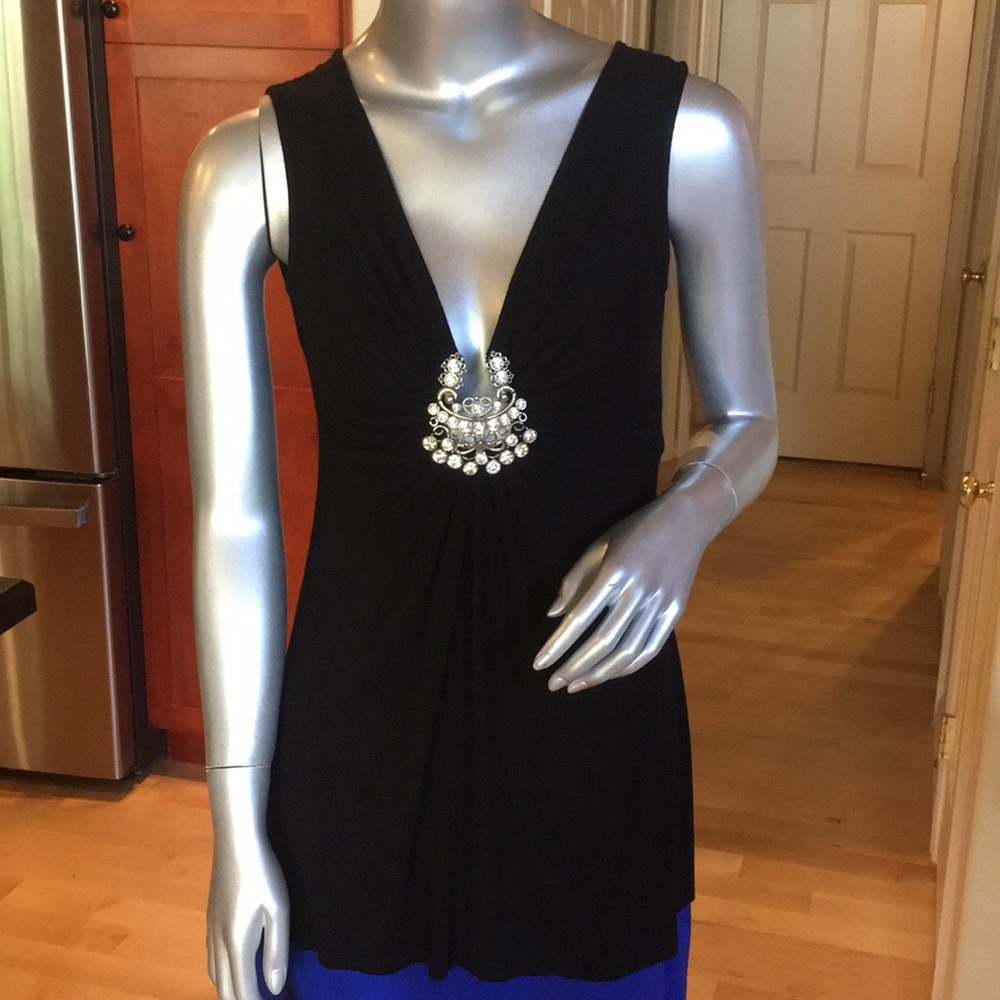 Unyx sleeveless top with sparkly rhinestone center